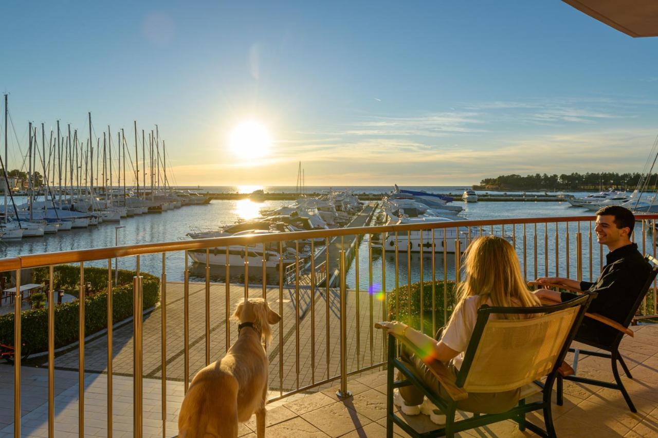 Boutique Hotel Nautica - Spa & Wellness, Free Parking, Pet Friendly Novigrad Istria エクステリア 写真