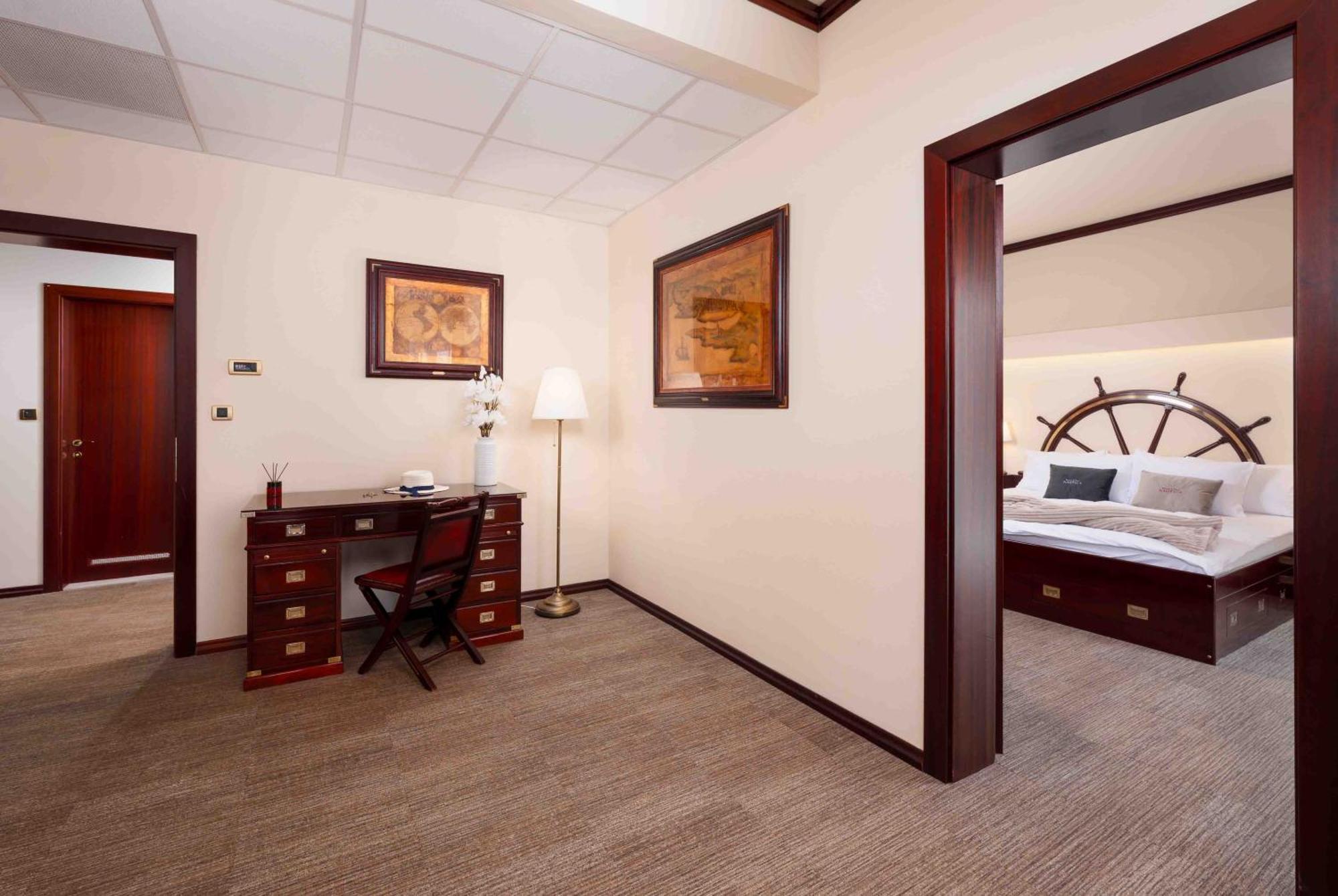 Boutique Hotel Nautica - Spa & Wellness, Free Parking, Pet Friendly Novigrad Istria 部屋 写真