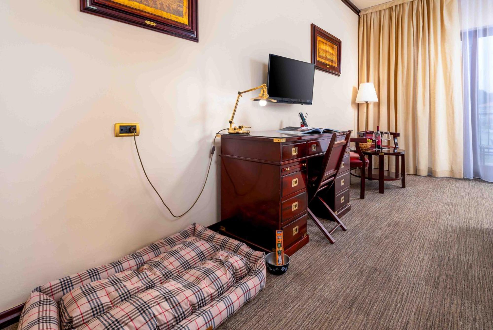 Boutique Hotel Nautica - Spa & Wellness, Free Parking, Pet Friendly Novigrad Istria エクステリア 写真